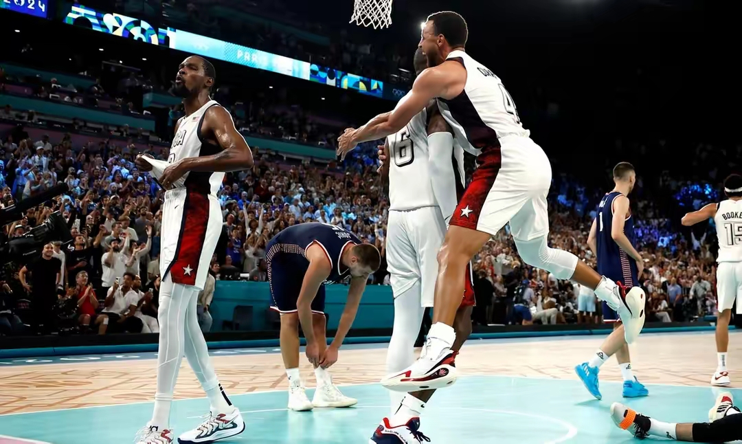 关键球员因伤缺阵，球队遇到困难的简单介绍