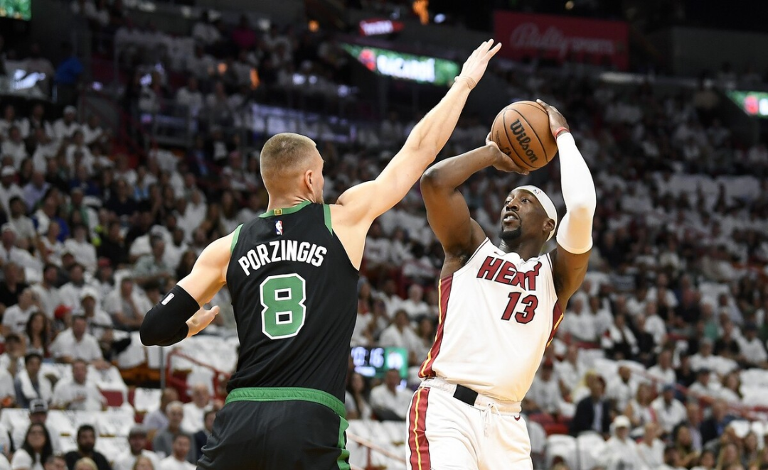 开云体育-热火外线连续得分带领球队获胜的简单介绍