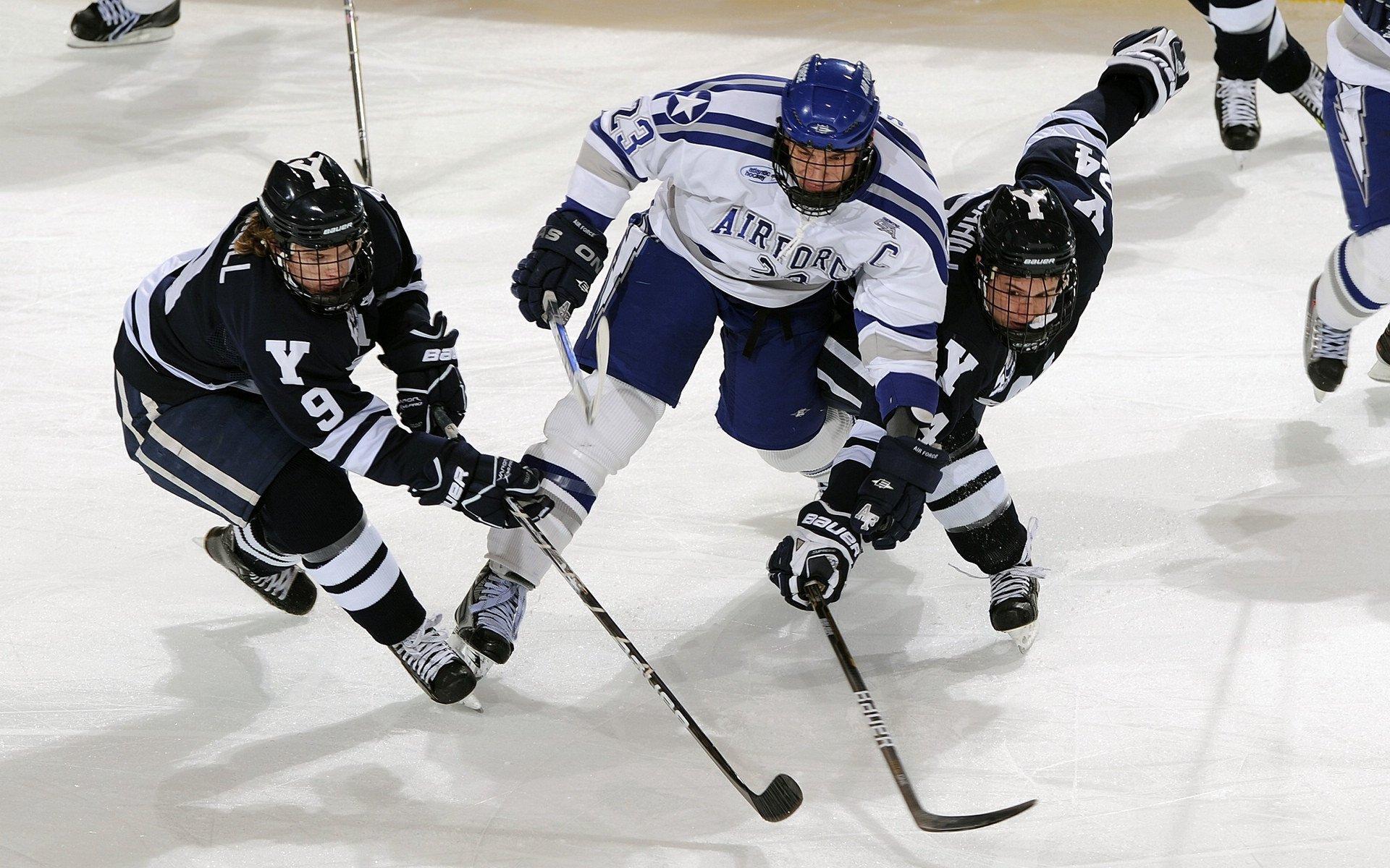 阿克硬仗之王，爱尔兰强势晋级，冰岛神话的终结者