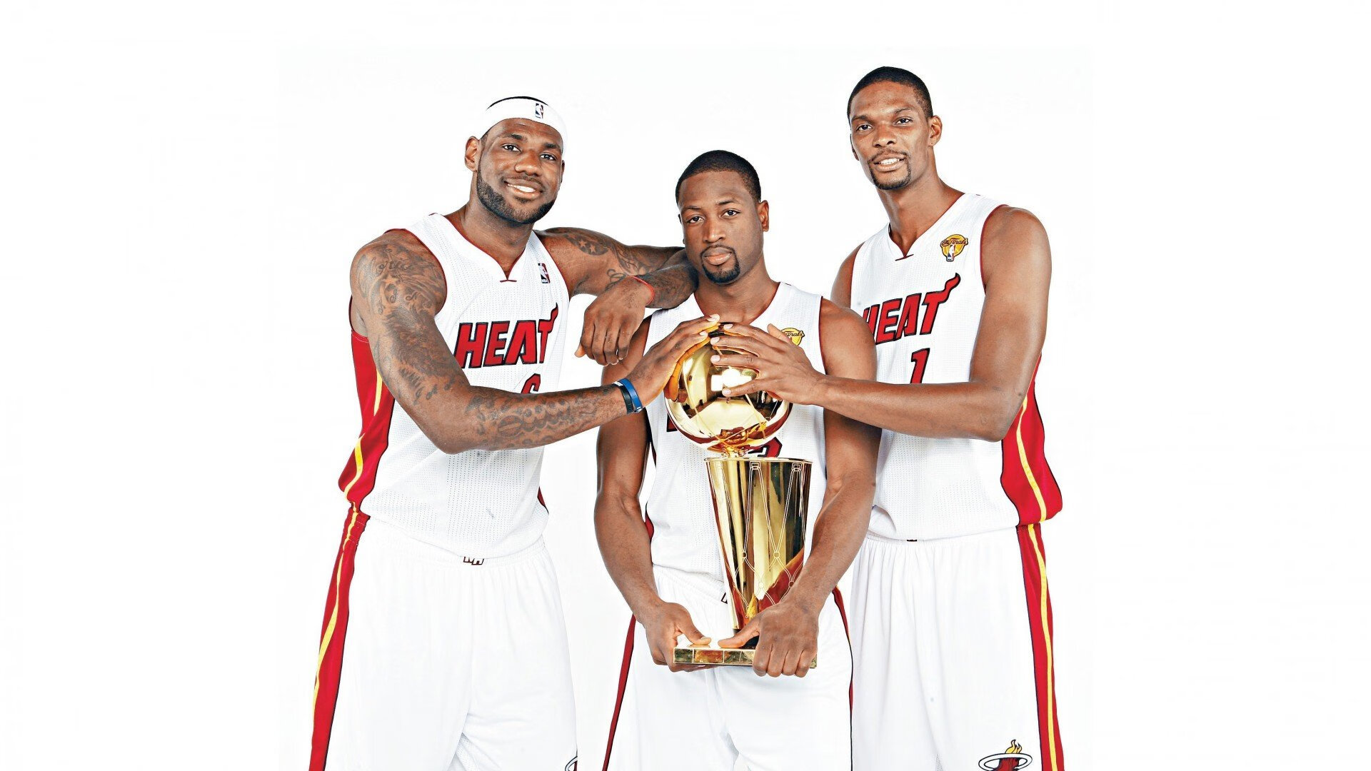 绿茵绝杀映照篮坛雷霆，西甲德比与NBA的激情共鸣